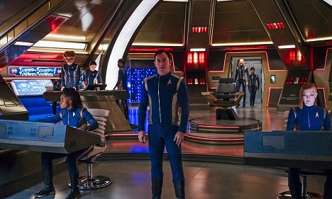 Oyin Oladejo, Jason Isaacs, Emily Coutts - Star Trek: Discovery - The Butcher's Knife Cares Not for the Lamb's Cry - Van film