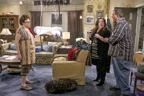 Rondi Reed, Melissa McCarthy, Billy Gardell - Mike & Molly - This Old Peggy - Kuvat elokuvasta