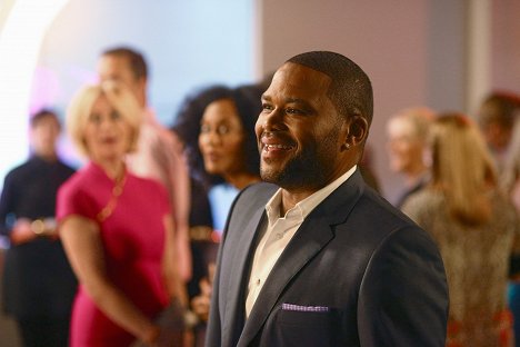 Anthony Anderson - Black-ish - Colored Commentary - Z filmu