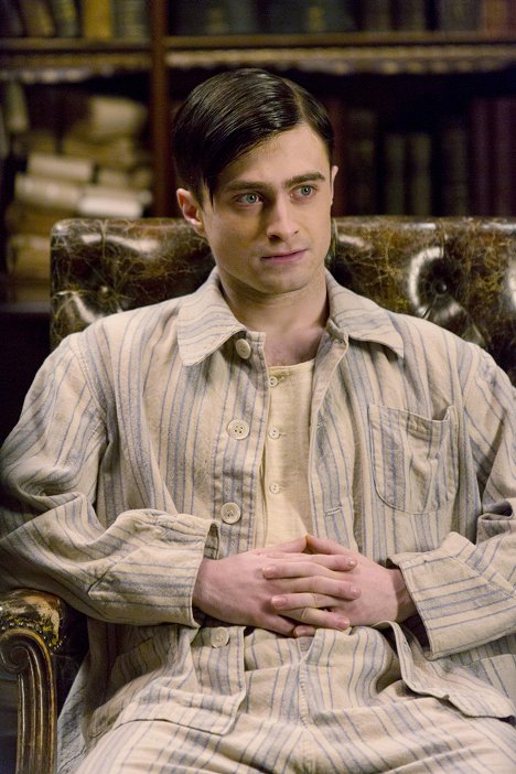 Daniel Radcliffe - A Young Doctor's Notebook - Episode 1 - Photos