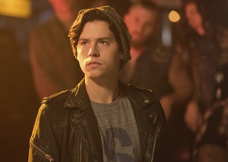 Cole Sprouse - Riverdale - Tizennyolcadik fejezet: Amikor egy idegen jelentkezik - Filmfotók