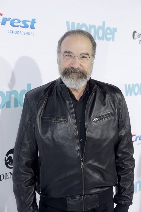 The World Premiere in Los Angeles on November 14th, 2017 - Mandy Patinkin - Wonder - Events