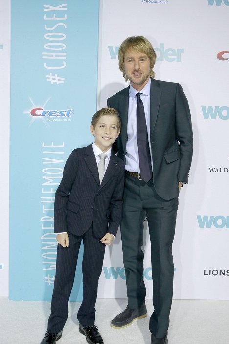The World Premiere in Los Angeles on November 14th, 2017 - Jacob Tremblay, Owen Wilson