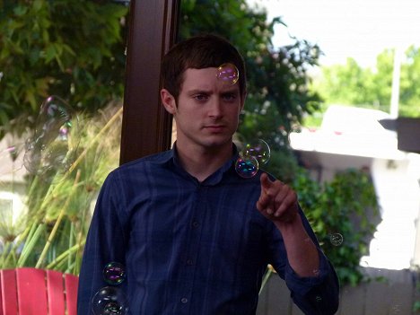 Elijah Wood - Wilfred - Identity - Film