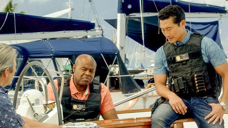 Chi McBride, Daniel Dae Kim - Hawaii Five-0 - Ka Makuakaneka - De la película