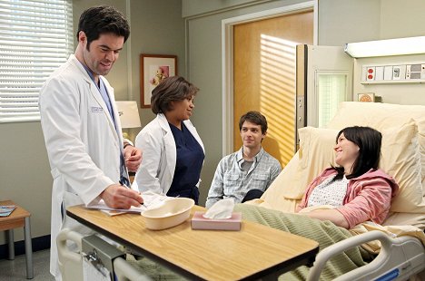 Robert Baker, Chandra Wilson, Ryan Devlin, Mandy Moore - Grey's Anatomy - Je l'aime… - Film