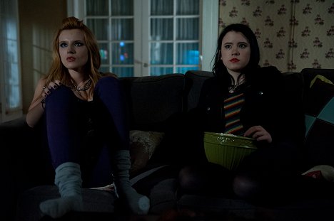 Bella Thorne, Taylor Spreitler - Amityville: The Awakening - Photos