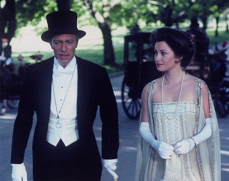 Christopher Plummer, Jane Seymour - Somewhere in Time - Photos