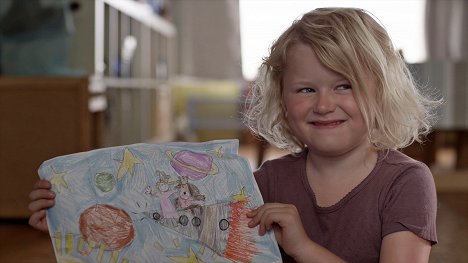 Olivia Jørgensen - Melkein kuusivuotias - Filippa - Kuvat elokuvasta