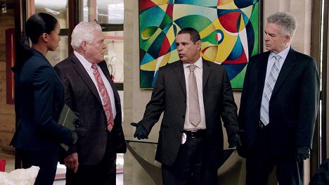 G. W. Bailey, Raymond Cruz, Tony Denison - Major Crimes - N.S.F.W. - Kuvat elokuvasta