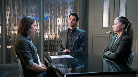 Tom Ellis, Lauren German - Lucifer - Chloe se hace Lucifer - De la película