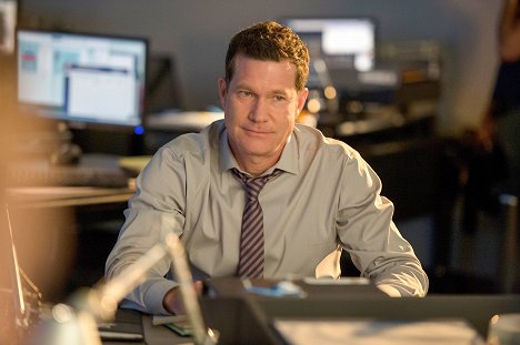 Dylan Walsh - Unforgettable - True Identity - Photos