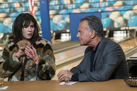 Mary Elizabeth Winstead, Ray Wise - Fargo - Wer herrscht im Land der Verleugnung? - Filmfotos