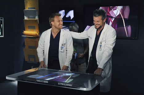 Kevin McKidd, Eric Dane - Grey's Anatomy - These Arms of Mine - Photos