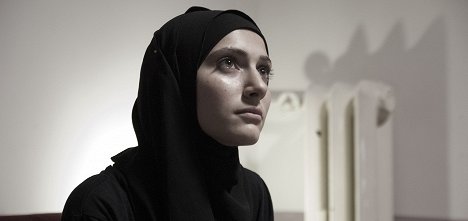 Sara El Debuçh - Border - Film