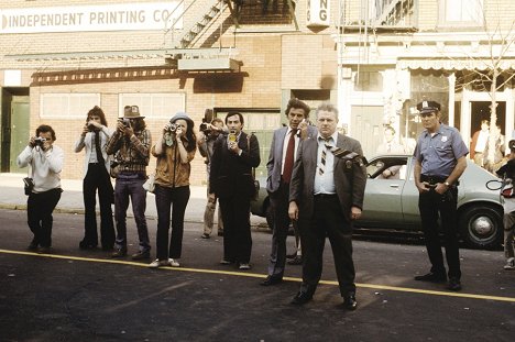 Charles Durning - Dog Day Afternoon - Photos