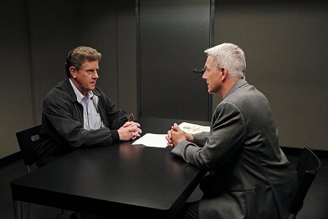 Sam McMurray, Mark Harmon - NCIS - Námorný vyšetrovací úrad - Projekt Anax Principle - Z filmu