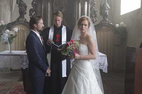 Jaroslav Plesl, Ester Geislerová - Two Brides and One Wedding - Photos