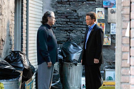 Edward James Olmos, Gary Sinise - CSI: New York-i helyszínelők - Rossz vér - Filmfotók