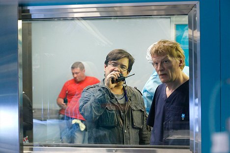 Aleksandr Proshkin, Aleksey Serebryakov - Doktor Richter - Van de set