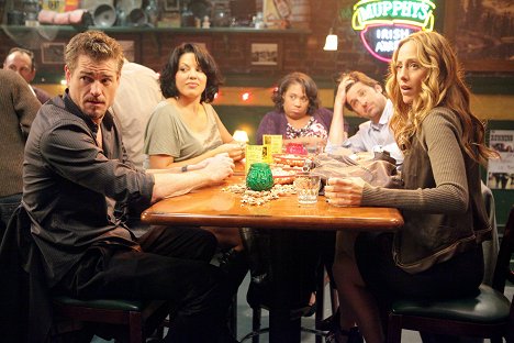 Eric Dane, Sara Ramirez, Chandra Wilson, Patrick Dempsey, Kim Raver - Grey's Anatomy - Slow Night, So Long - Photos