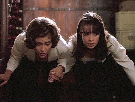 Alyssa Milano, Holly Marie Combs - Čarodějky - Ďábelský sňatek - Z filmu