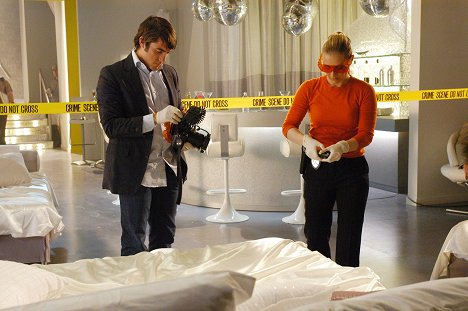 Jonathan Togo, Emily Procter - CSI: Miami - Killer-Date - Filmfotos