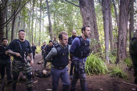 Scott Caan, Alex O'Loughlin - Havaj 5-0 - Léčka v džungli - Z filmu