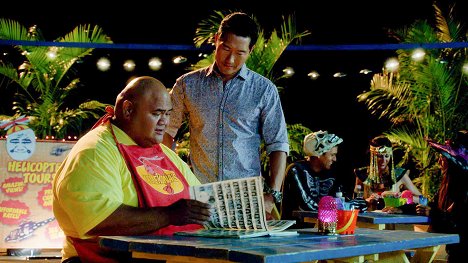 Taylor Wily, Daniel Dae Kim - Hawaii Five-0 - Ho'oma'ike - Van film
