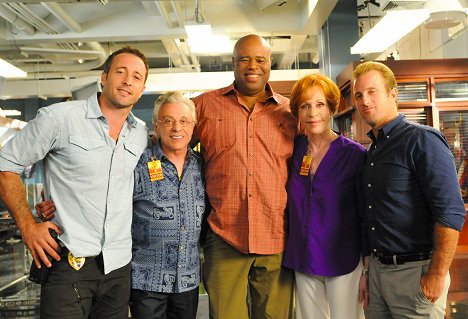 Alex O'Loughlin, Frankie Valli, Chi McBride, Carol Burnett, Scott Caan - Hawaii 5-0 - Travail d'intérieur - Film