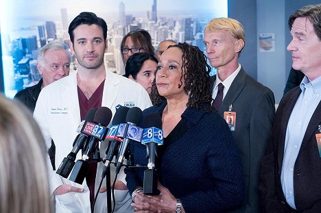 Colin Donnell, S. Epatha Merkerson - Chicago Med - Speak Your Truth - Photos