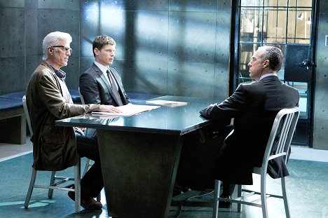 Ted Danson, Matt Lauria, Titus Welliver - CSI: Crime Scene Investigation - Perforado - De la película