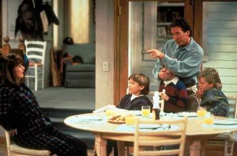 Patricia Richardson, Jonathan Taylor Thomas, Tim Allen, Zachery Ty Bryan - Obras em Casa - Flying Sauces - De filmes