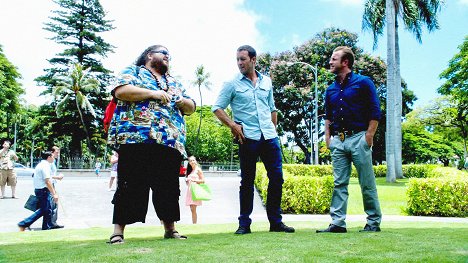 Jorge Garcia, Alex O'Loughlin, Scott Caan - Hawaii Five-0 - Ka'oia i'o Ma Loko - Van film
