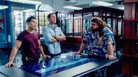 Daniel Dae Kim, Alex O'Loughlin, Jorge Garcia - Hawaii Five-0 - Ka'oia i'o Ma Loko - Van film