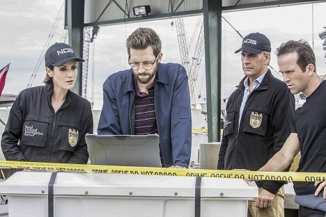 Zoe McLellan, Rob Kerkovich, Scott Bakula, Lucas Black - NCIS: New Orleans - The Third Man - Film