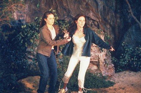 Holly Marie Combs, Shannen Doherty - Charmed - Once Upon a Time - De filmes