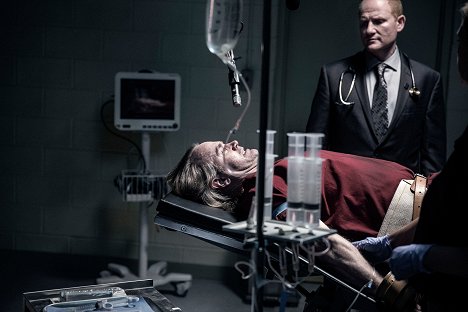 Lee Tergesen - Outcast - Reisende in Sachen Mord - Filmfotos