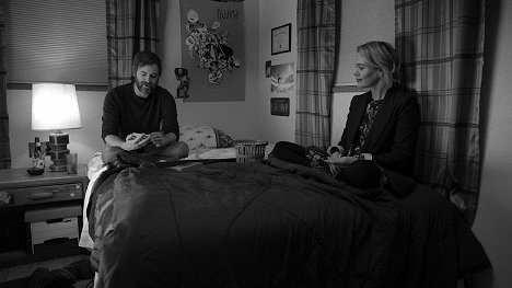 Mark Duplass, Sarah Paulson - Blue Jay - Filmfotos