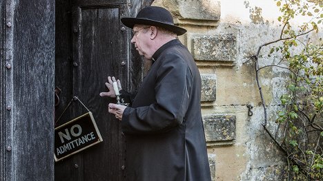 Mark Williams - Father Brown - The Labyrinth of the Minotaur - De filmes