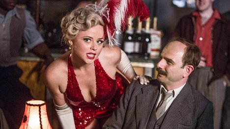 Emily Atack, Jack Deam - Father Brown - The Crimson Feather - Film