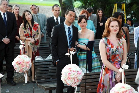 Jesse Williams, Chyler Leigh, Sarah Drew - Grey's Anatomy - White Wedding - Photos