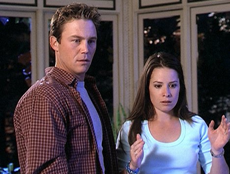 Brian Krause, Holly Marie Combs - Charmed - Look Who's Barking - De filmes