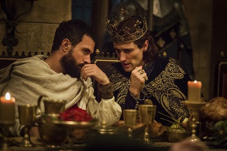 Tom Cullen, Ed Stoppard - Knightfall - The Black Wolf and the White Wolf - Photos