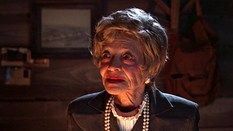 Sylvia Sidney - Beetlejuice - Z filmu