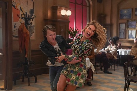 Hugh Skinner, Lily James - Mamma Mia 2! Here We Go Again - Filmfotos