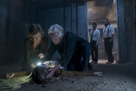 Lin Shaye, Bruce Davison - Insidious: Az utolsó kulcs - Filmfotók