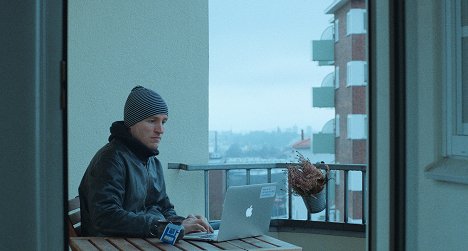 Ole Giæver - Fra balkongen - Filmfotos