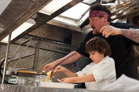 Emjay Anthony, Jon Favreau - Kiss the Cook - So schmeckt das Leben - Filmfotos