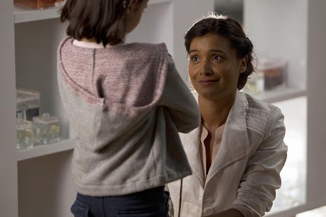 Shelley Conn - Terra Nova - What Remains - Photos